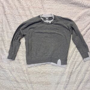Women’s Gray Crew Neck Sweater White Trim preppy size medium fall
Layering